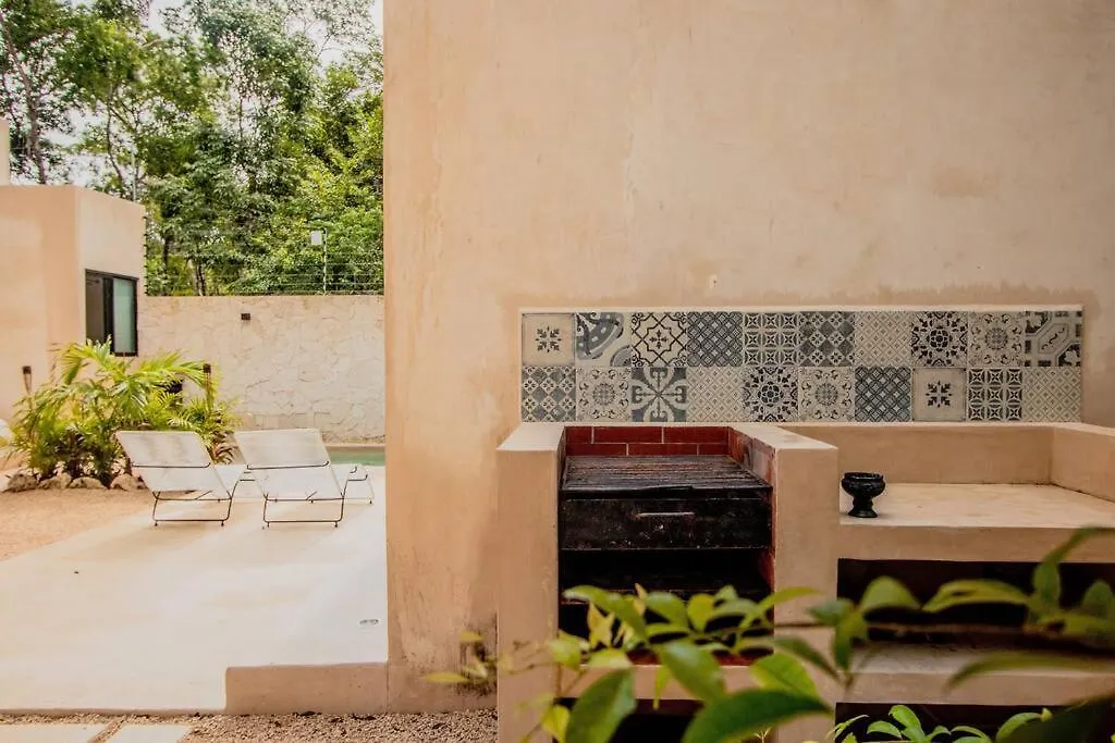 Casa Xhara, Cozy Jungle Villa 3 Bedroom Pool And Grill Tulum 0*,  Mexico